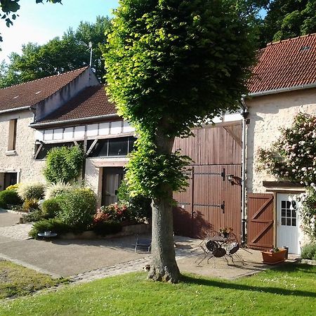 La Ferme Du Vintue Bed & Breakfast Etrechy  Bagian luar foto
